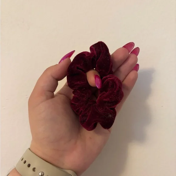 Scrunchie Bundle - Picture 11 of 12